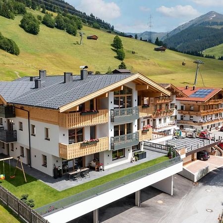 Isskogel Suites Герлос Экстерьер фото
