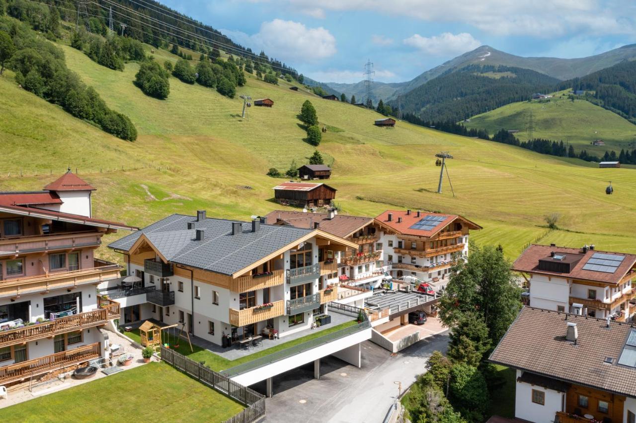 Isskogel Suites Герлос Экстерьер фото